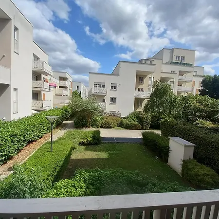 L'elegant A Paris, Gare Et Terrasse Apartment