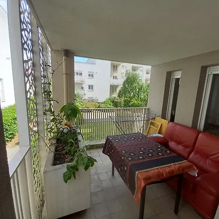 L'elegant A Paris, Gare Et Terrasse Apartment *